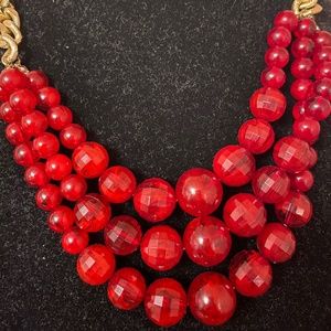 Dressy necklace - red